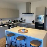 Cozy Coastal בית הארחה *