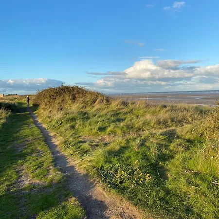 Cozy Coastal * Bettystown