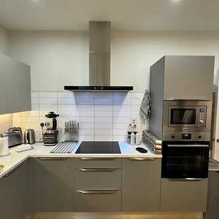 Cozy Coastal Bettystown