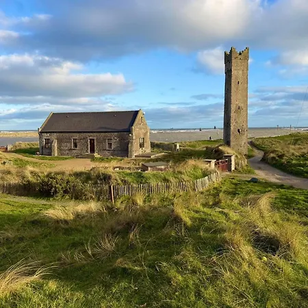 Cozy Coastal Pensión Bettystown